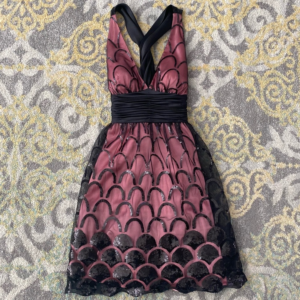 Adrianna Papell Black and Mauve Backless Dress